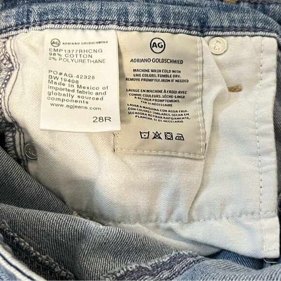 AG Adriano Goldschmied The Stevie Ankle Light Wash Size 28R - Picture 6 of 7